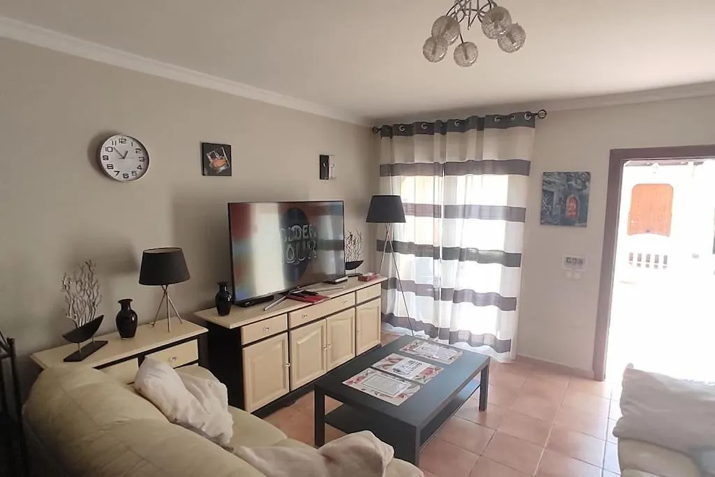 Casa Donn - El Sultan 63 - Luxury 3 Bed Villa With Fast Fibre Internet Corralejo